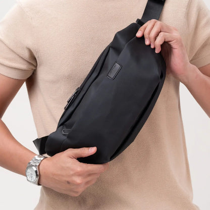 Traxel Sling Bag